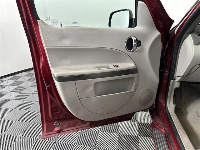 used 2008 Chevrolet HHR car, priced at $3,998