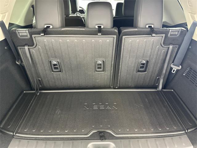 new 2025 Nissan Pathfinder car, priced at $42,925