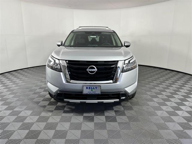 used 2023 Nissan Pathfinder car, priced at $32,998