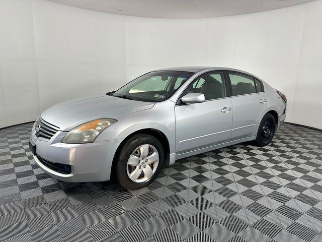 used 2008 Nissan Altima car, priced at $5,488