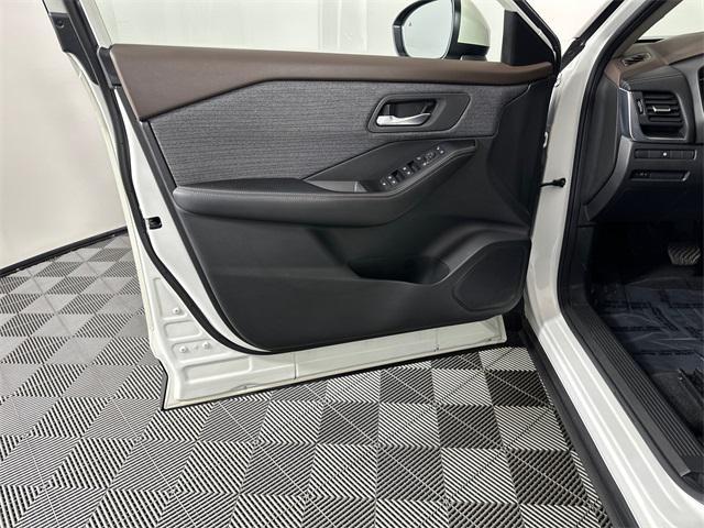 used 2023 Nissan Rogue car, priced at $22,498