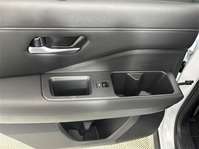 new 2025 Nissan Pathfinder car, priced at $42,946