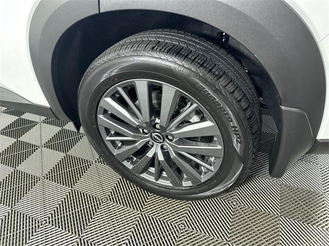 new 2025 Nissan Pathfinder car, priced at $42,946