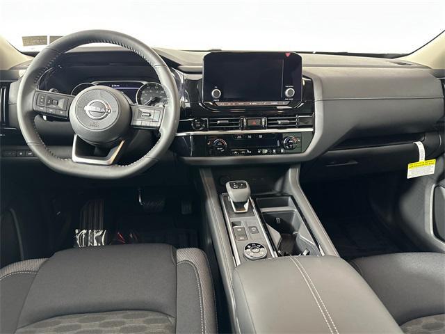 new 2025 Nissan Pathfinder car, priced at $38,776