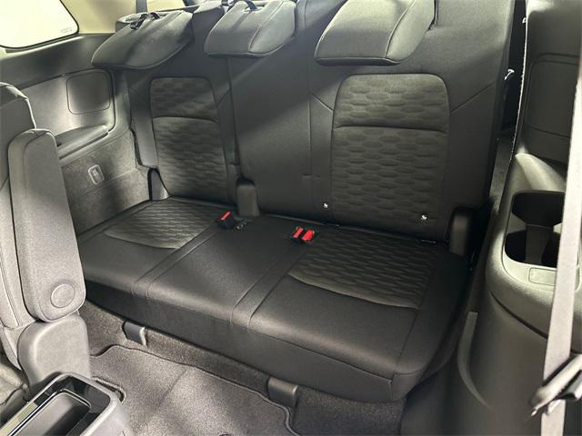 new 2025 Nissan Pathfinder car, priced at $38,776