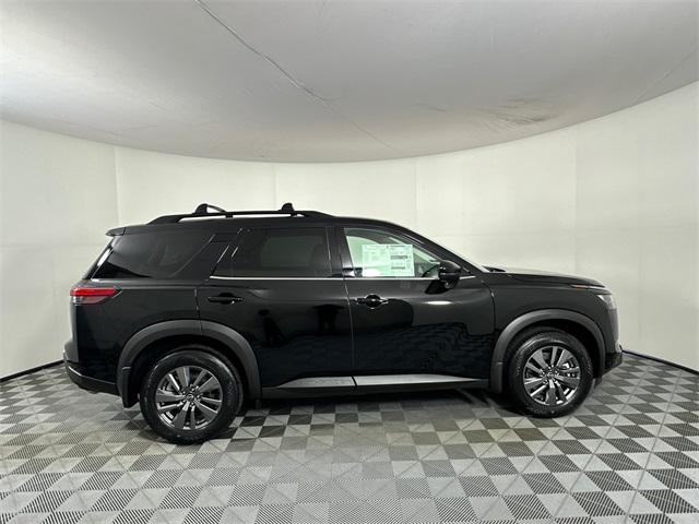 new 2025 Nissan Pathfinder car, priced at $38,776