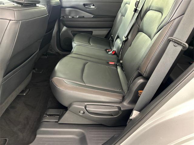 used 2022 Nissan Pathfinder car, priced at $24,998
