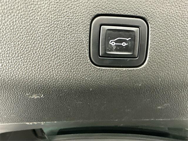 used 2023 Chevrolet Tahoe car, priced at $42,998