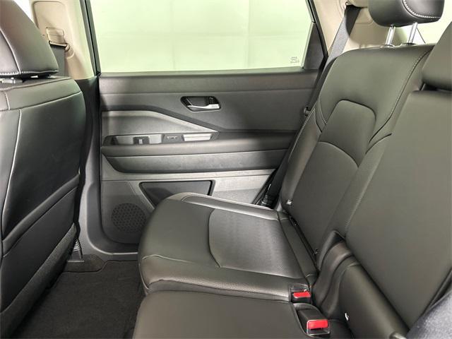 new 2026 Nissan Pathfinder car, priced at $45,110