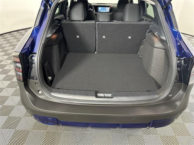 2025 Deep Blue Pearl Nissan Kicks