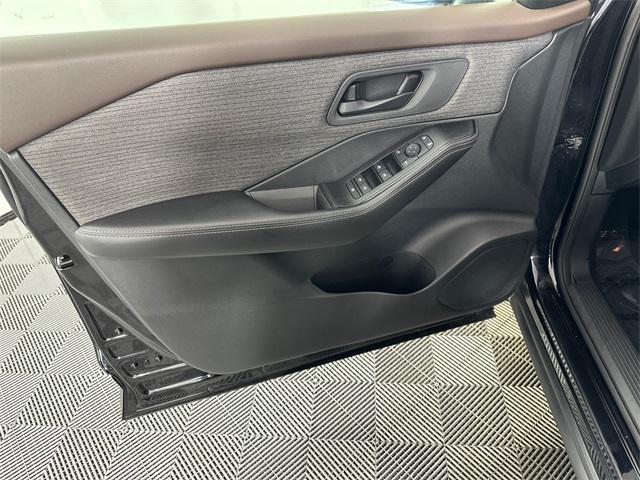 used 2021 Nissan Rogue car, priced at $14,998