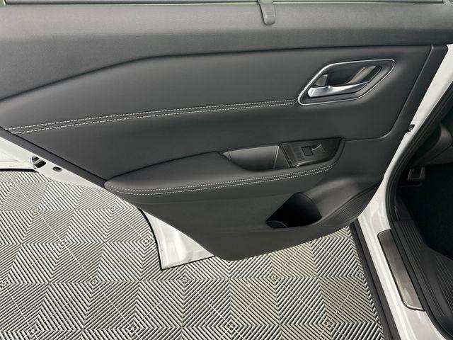 new 2026 Nissan Rogue car, priced at $39,075