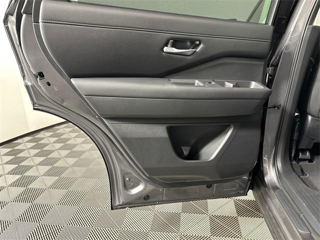 new 2026 Nissan Pathfinder car, priced at $48,650