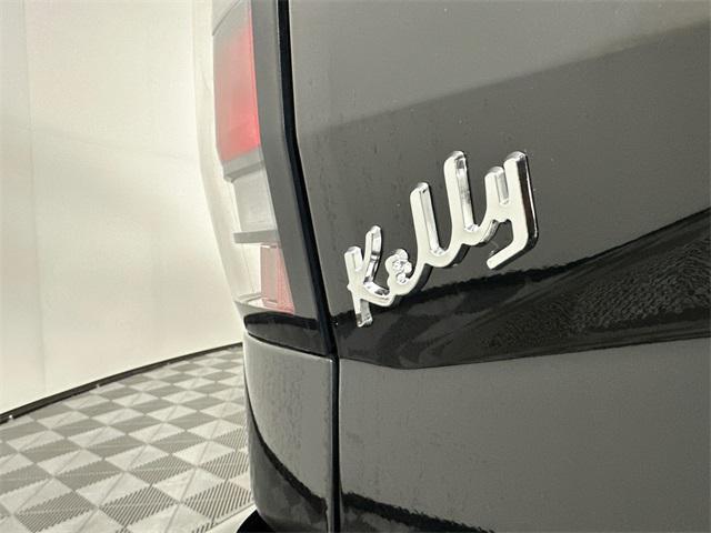 used 2023 Nissan Frontier car, priced at $32,498