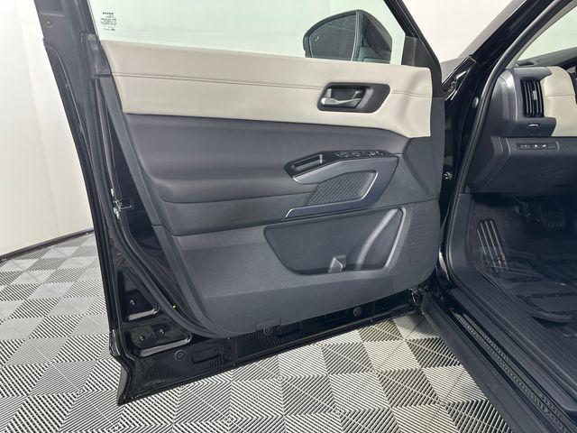 new 2026 Nissan Pathfinder car, priced at $50,700