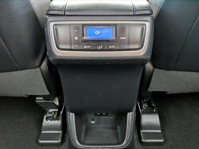 used 2019 Toyota Highlander car, priced at $27,898