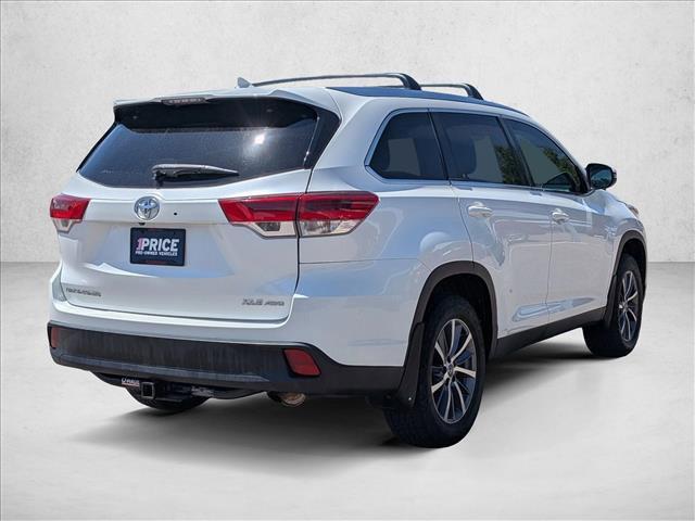 used 2019 Toyota Highlander car, priced at $27,898