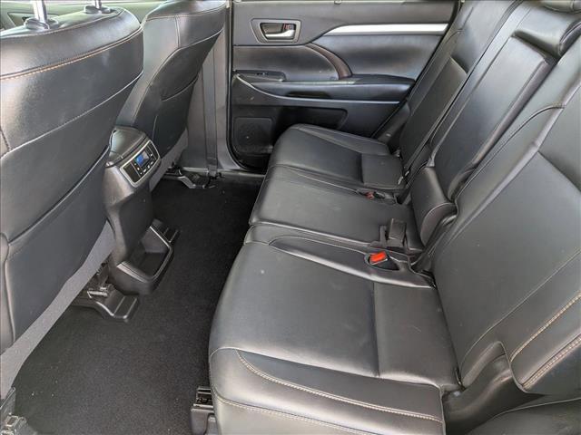 used 2019 Toyota Highlander car, priced at $27,898