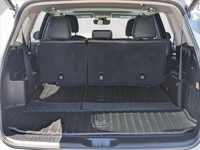 used 2019 Toyota Highlander car, priced at $27,898