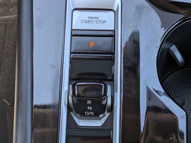 used 2024 Volkswagen Atlas car, priced at $34,999