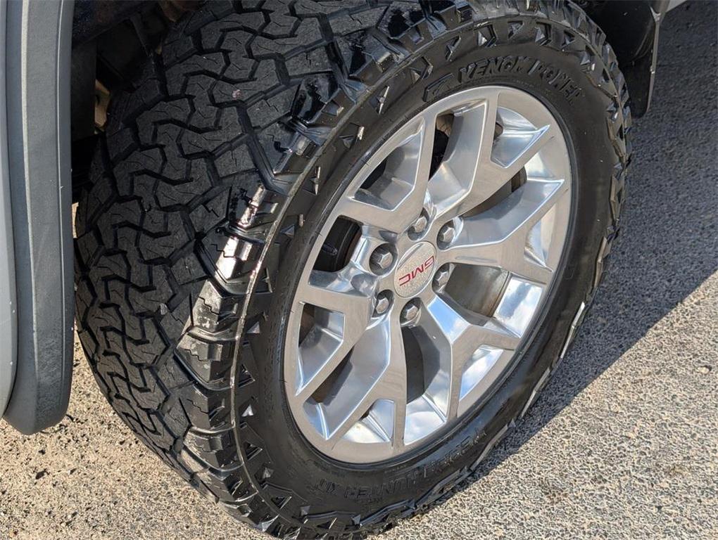 used 2018 GMC Sierra 1500 car, priced at $20,495