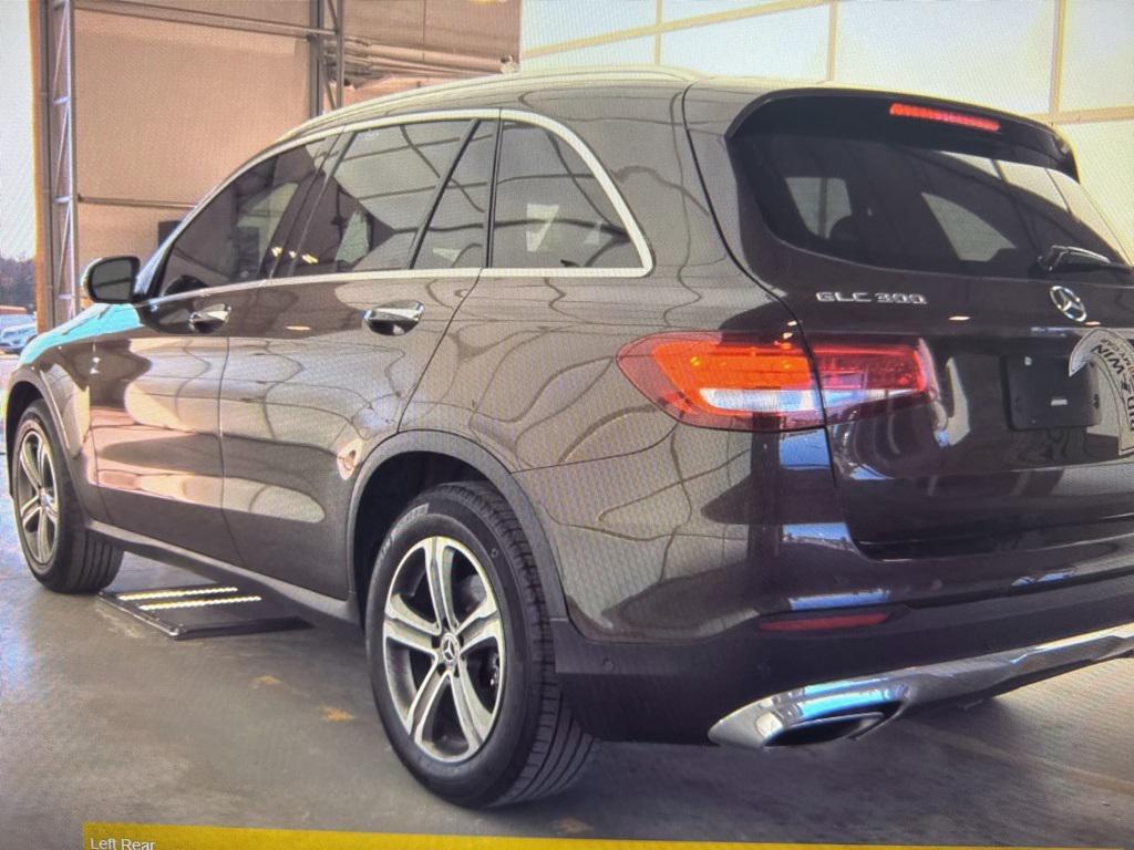 used 2018 Mercedes-Benz GLC 300 car, priced at $16,492