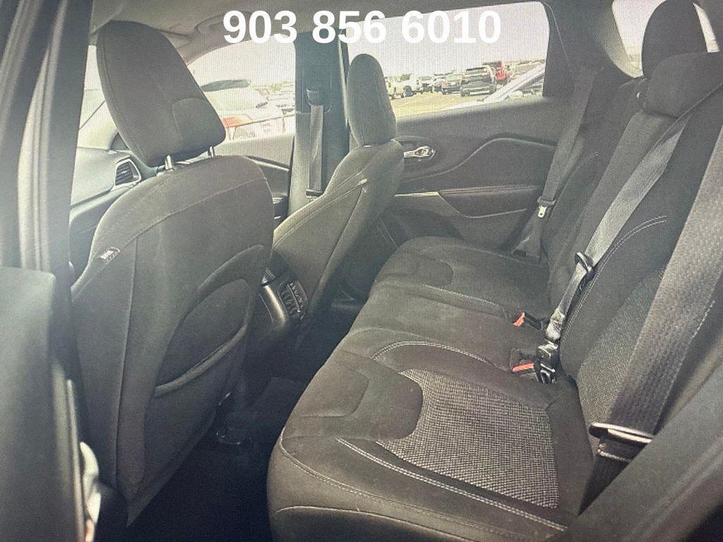 used 2021 Jeep Cherokee car, priced at $15,544