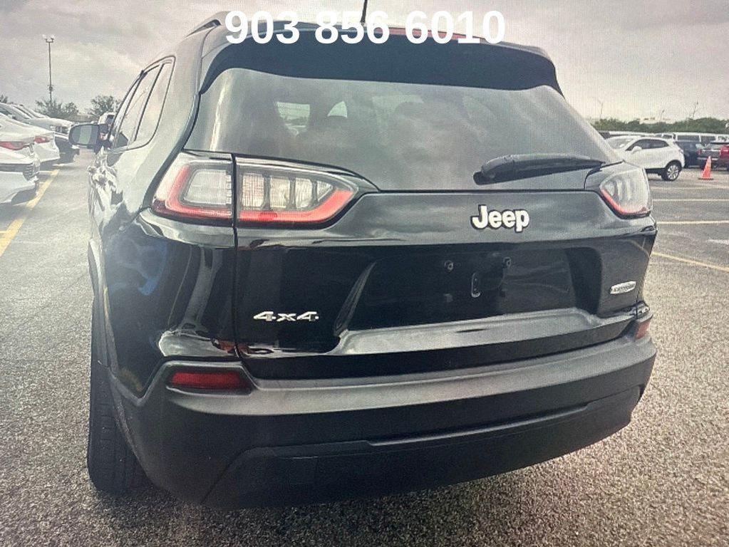 used 2021 Jeep Cherokee car, priced at $15,544