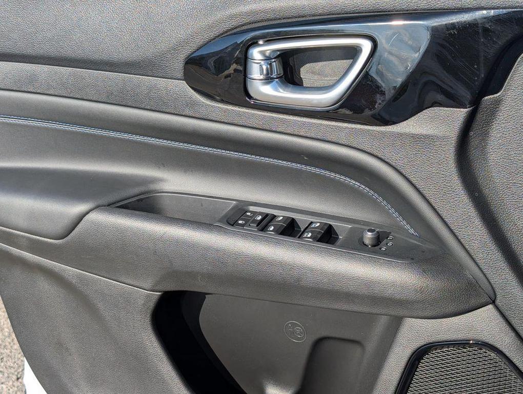 new 2026 Jeep Compass car, priced at $30,990