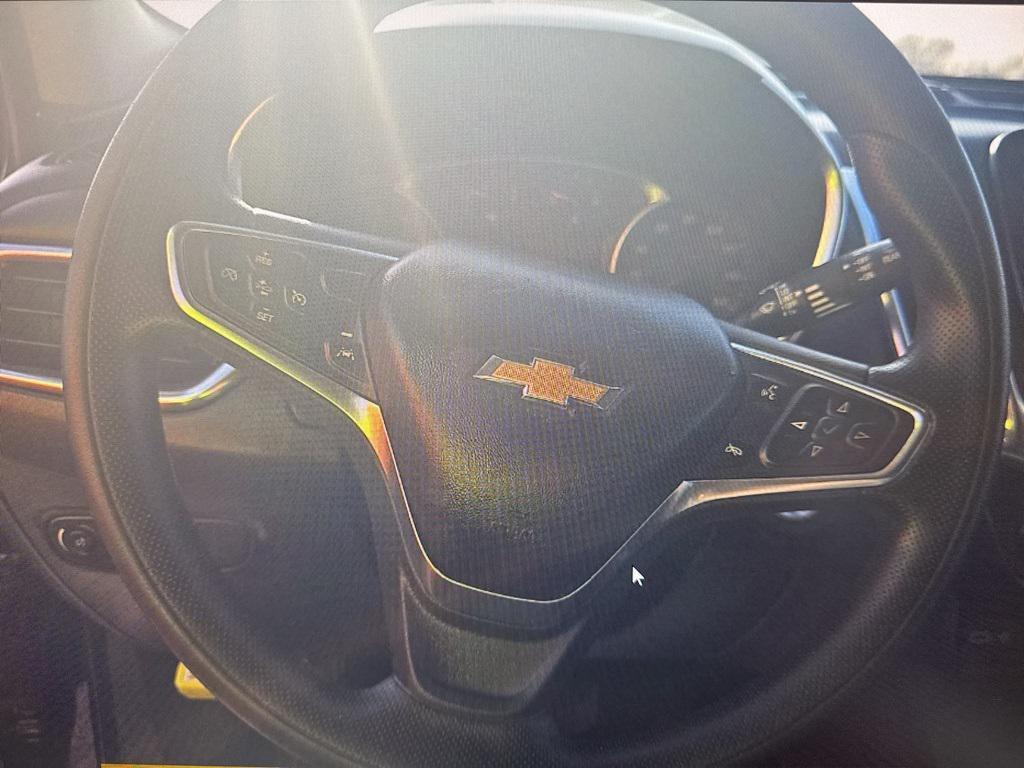 used 2021 Chevrolet Equinox car, priced at $15,233