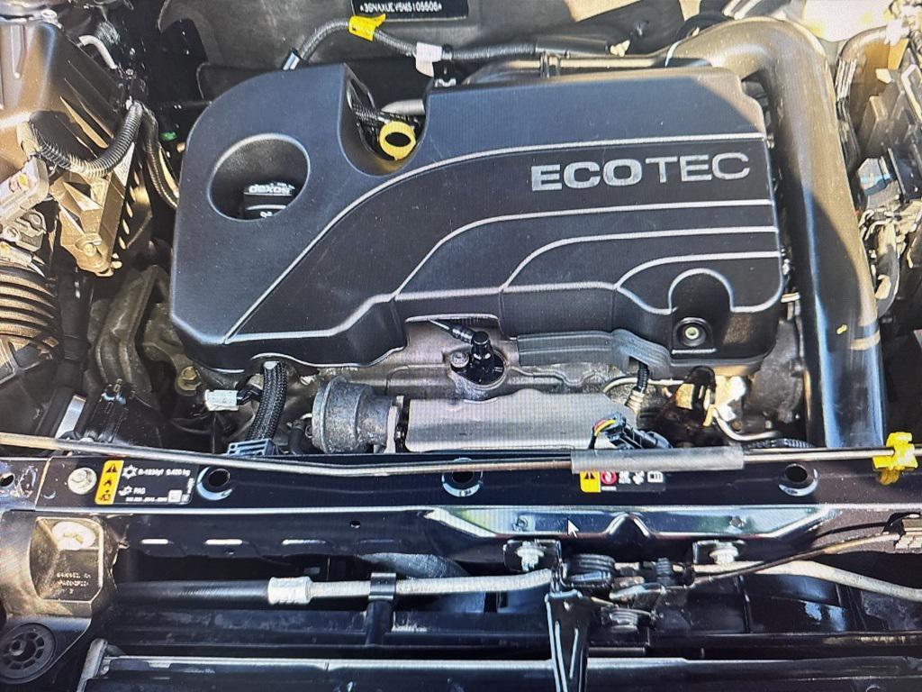 used 2021 Chevrolet Equinox car, priced at $15,233