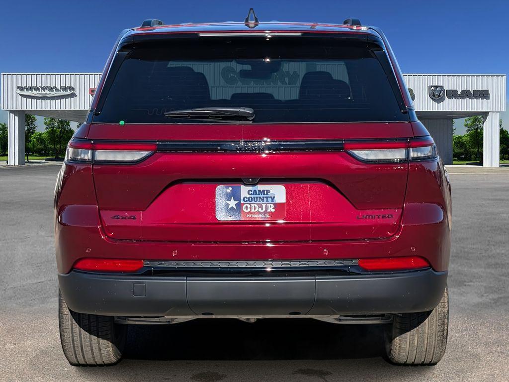 new 2025 Jeep Grand Cherokee car, priced at $48,240