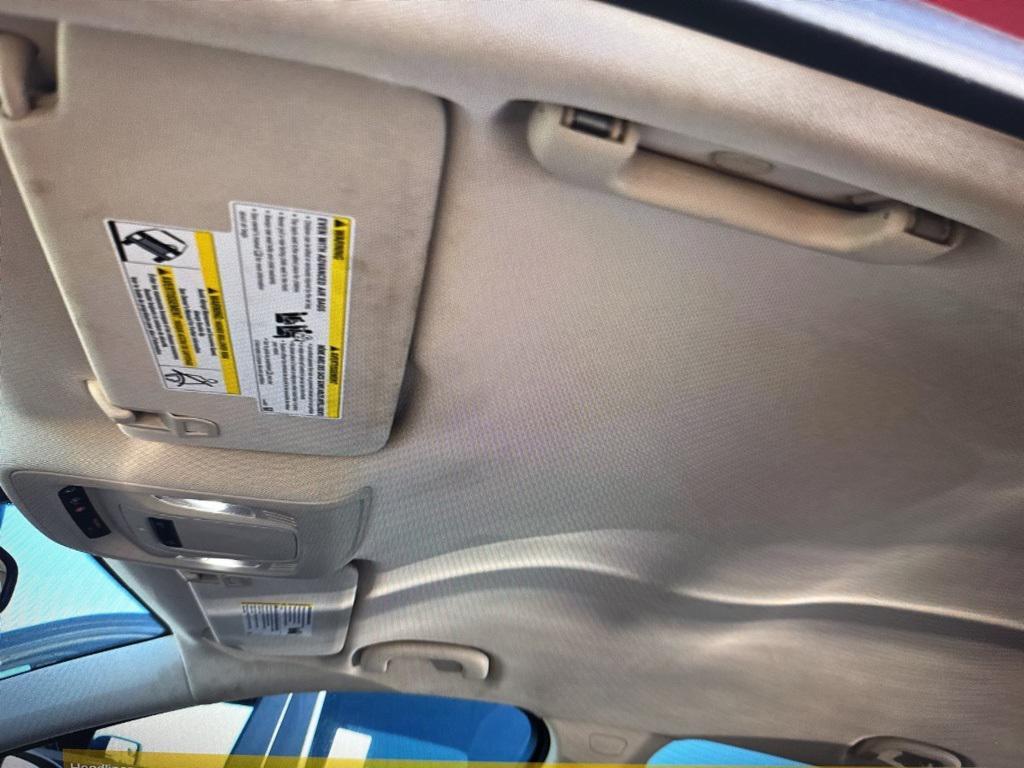 used 2022 Buick Envision car, priced at $18,500