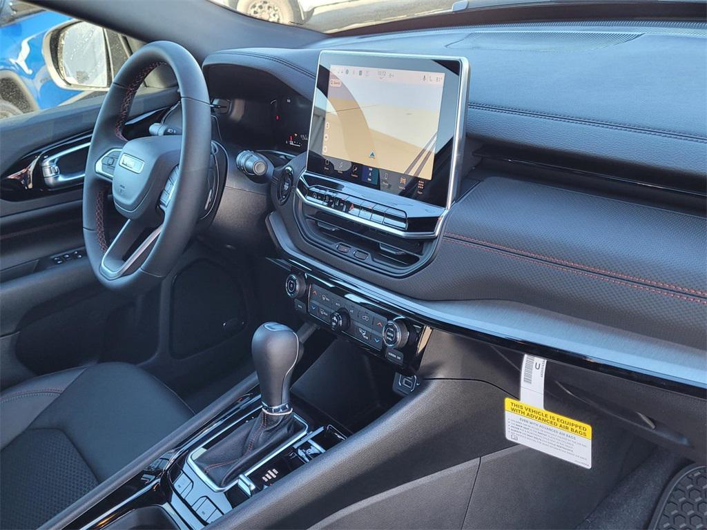 new 2026 Jeep Compass car, priced at $33,990