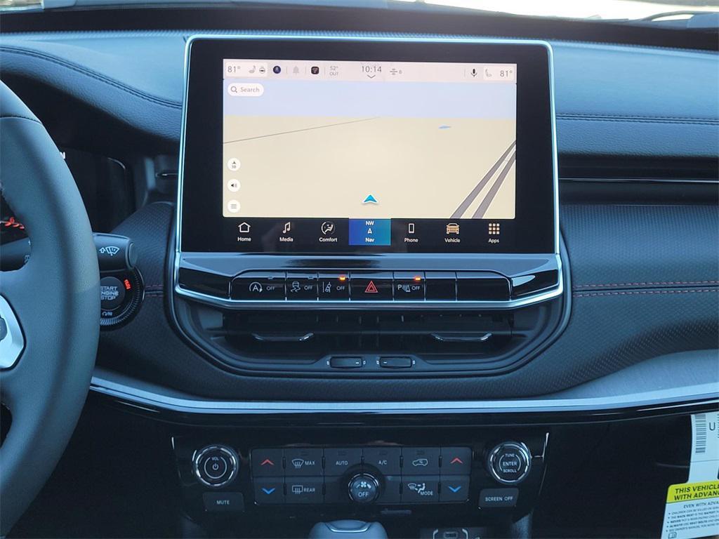 new 2026 Jeep Compass car, priced at $33,990