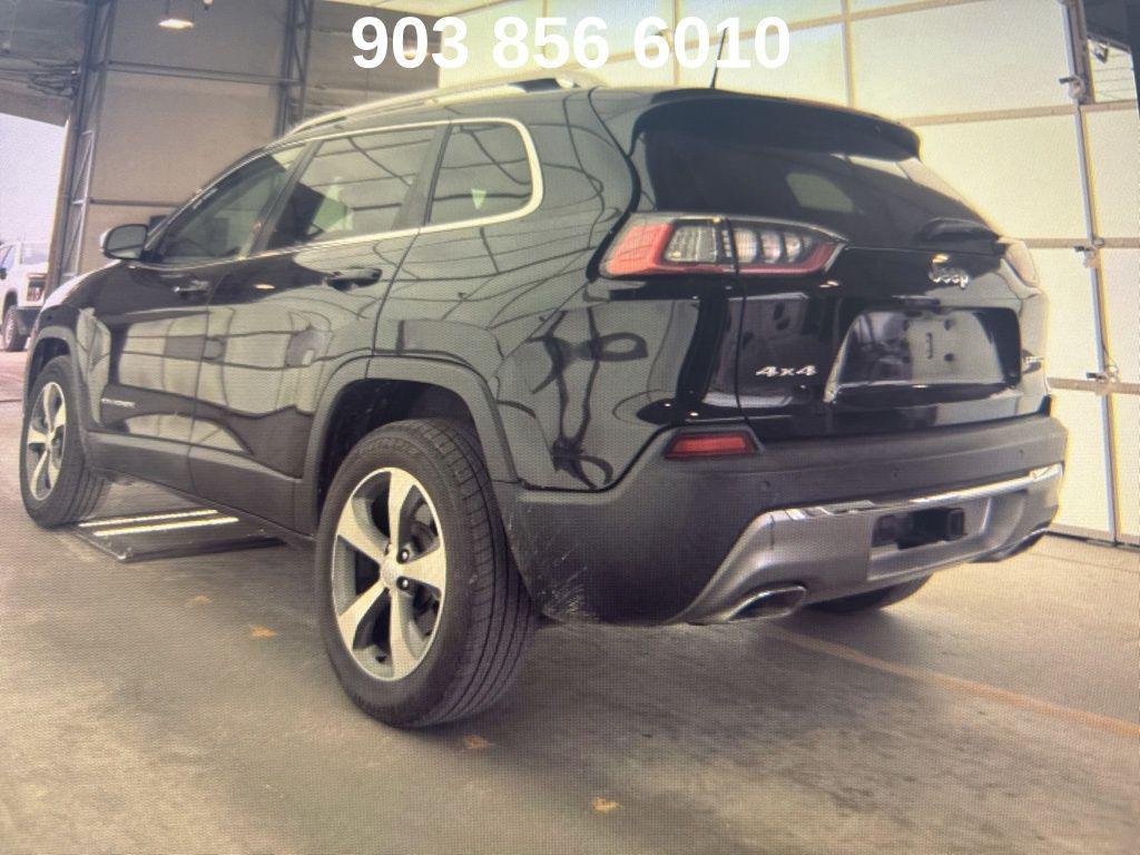 used 2020 Jeep Cherokee car, priced at $18,492