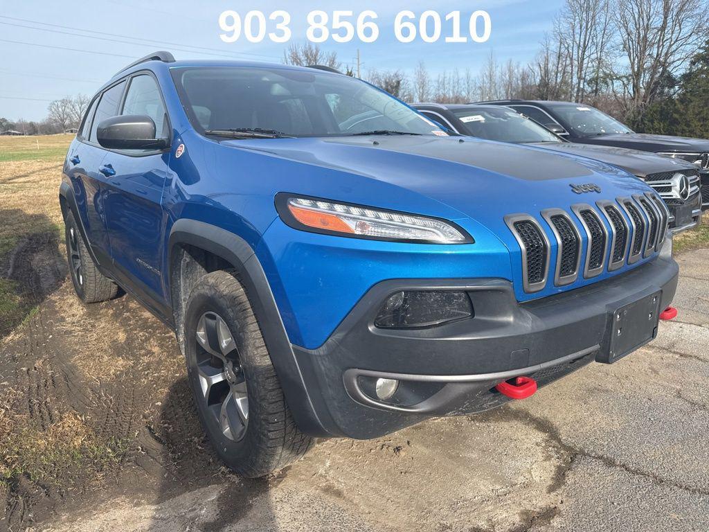 used 2017 Jeep Cherokee car, priced at $13,893