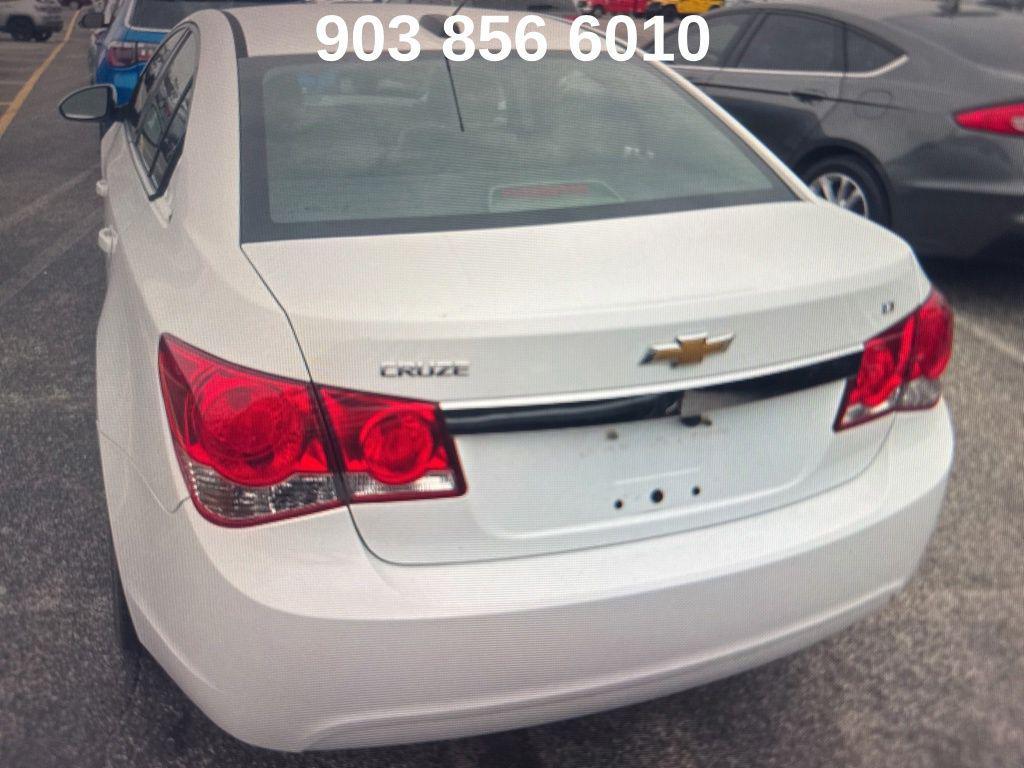 used 2015 Chevrolet Cruze car, priced at $9,791