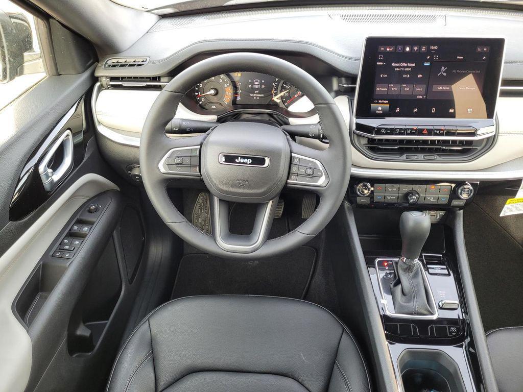 new 2026 Jeep Compass car, priced at $29,990