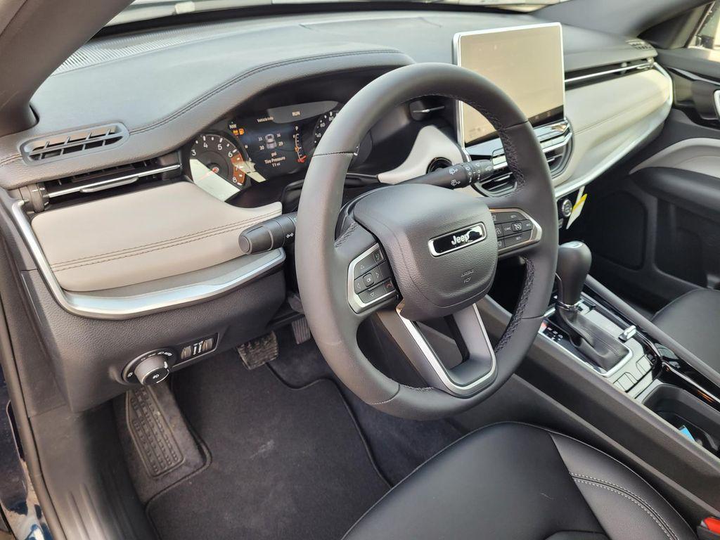 new 2026 Jeep Compass car, priced at $29,990