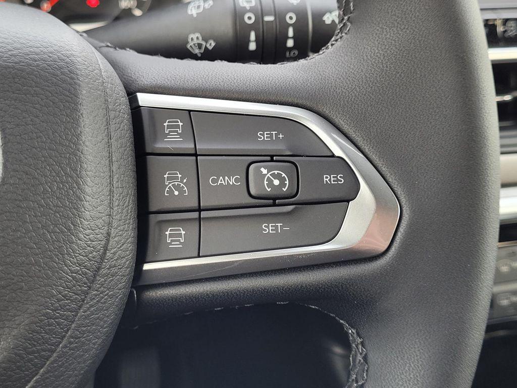 new 2026 Jeep Compass car, priced at $29,990