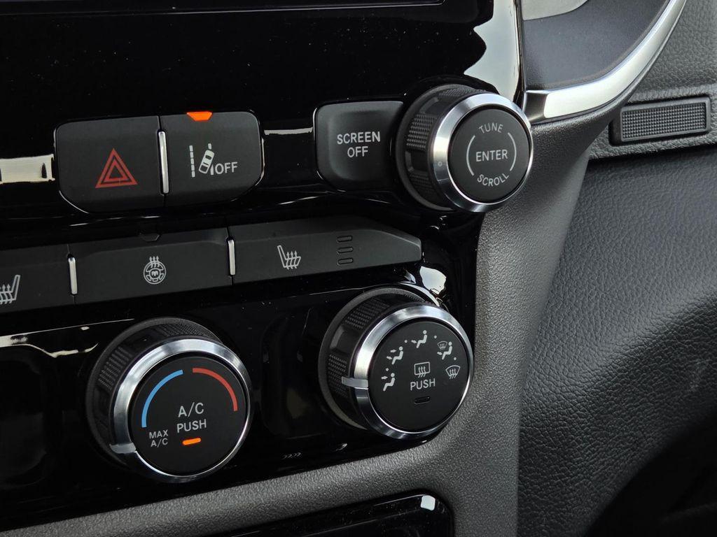 new 2025 Ram 1500 car, priced at $41,999