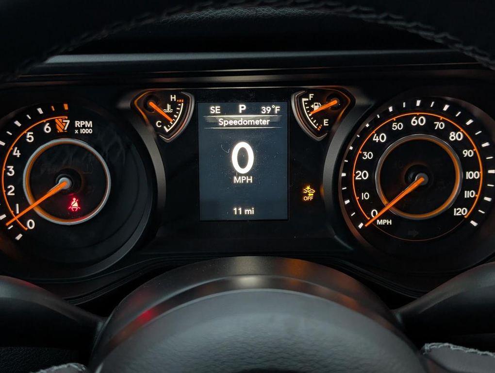 new 2026 Jeep Gladiator car, priced at $44,441