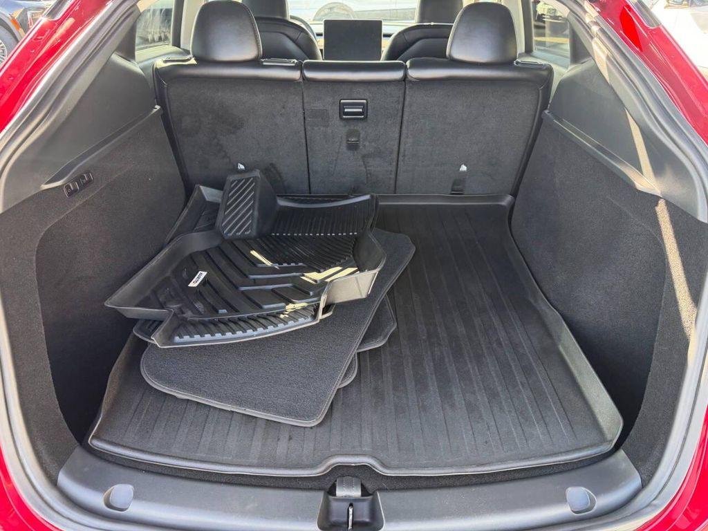 Tesla Model Y view 34