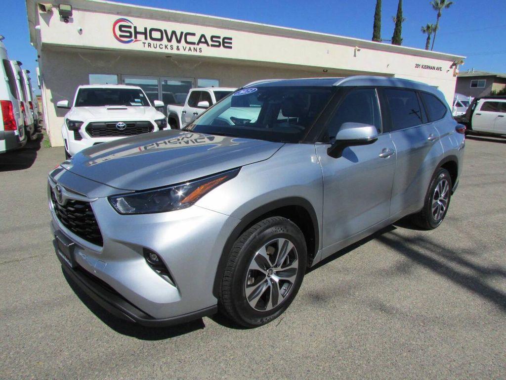 used 2023 Toyota Highlander car, priced at $32,995