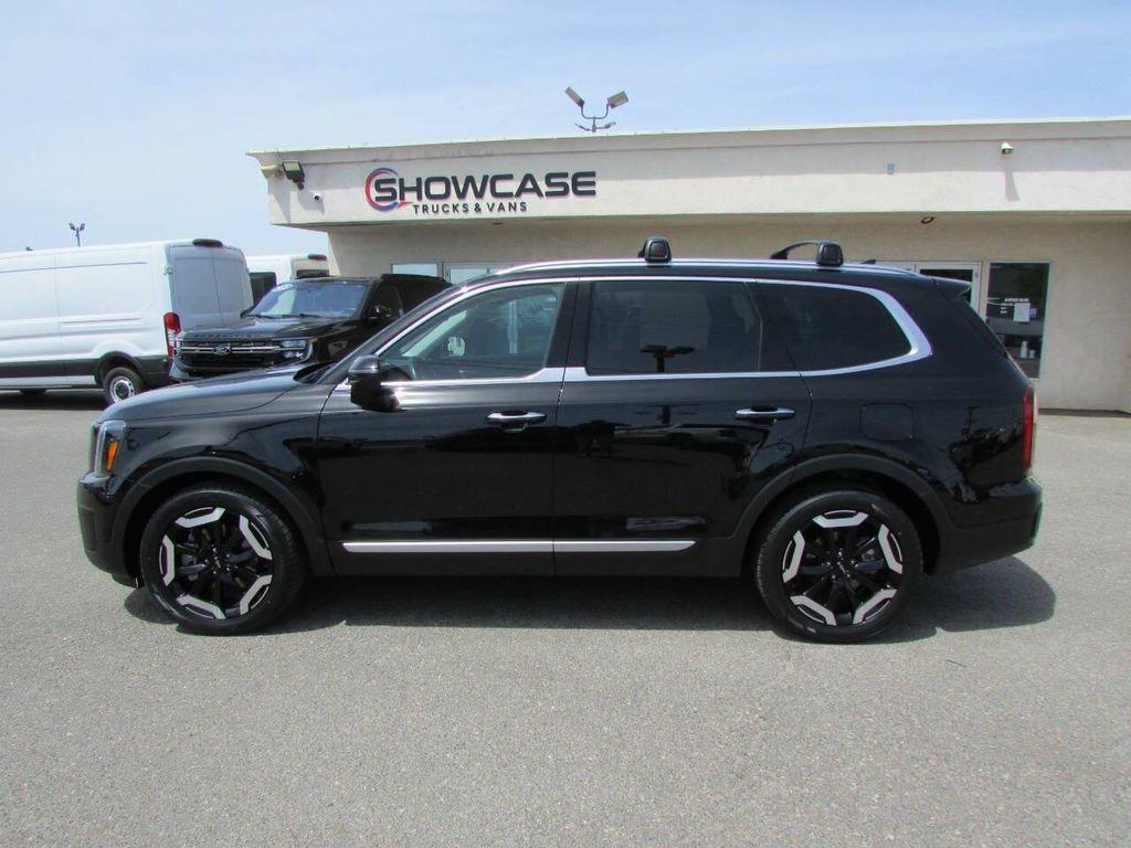 used 2025 Kia Telluride car, priced at $36,988