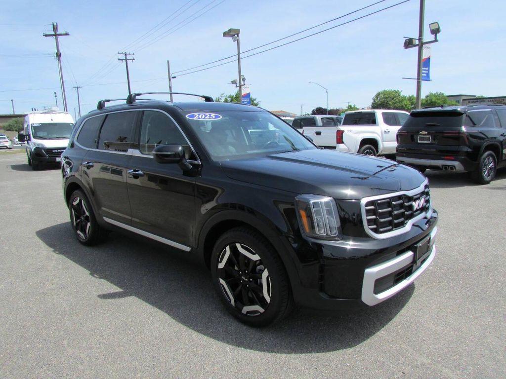 used 2025 Kia Telluride car, priced at $36,988