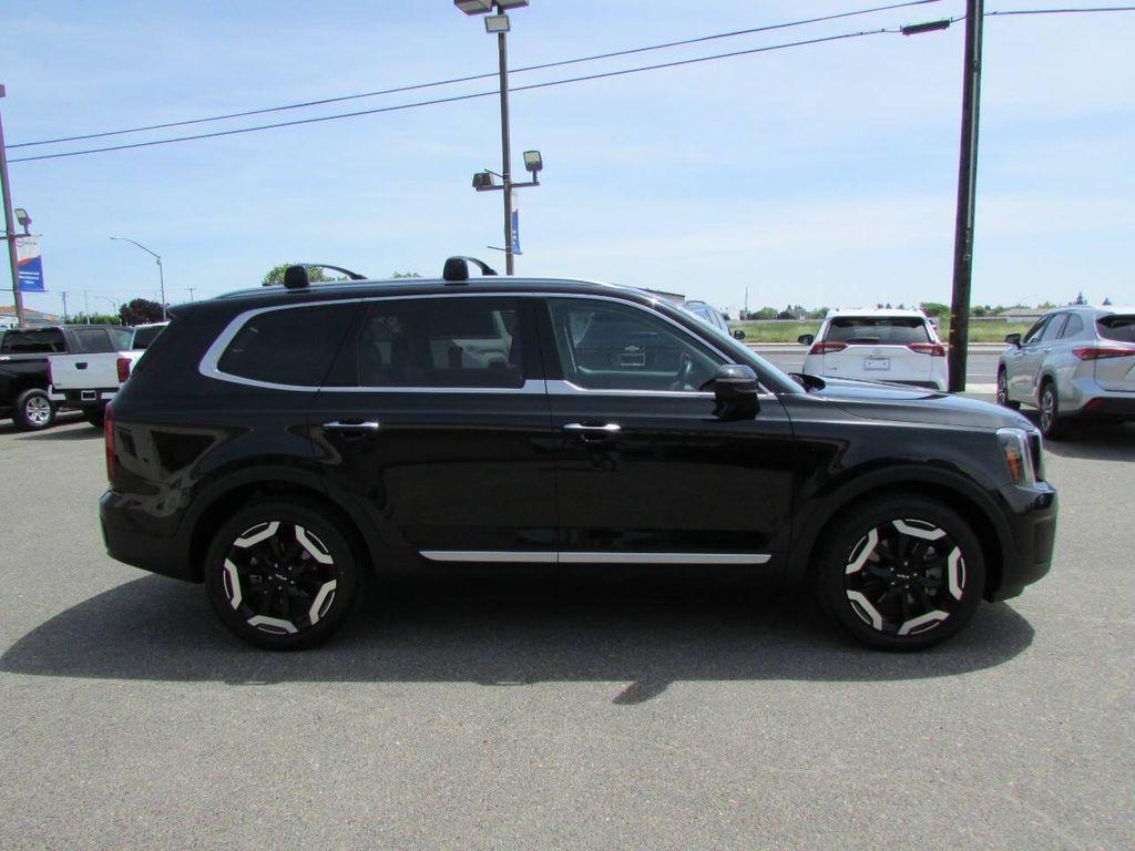 used 2025 Kia Telluride car, priced at $36,988