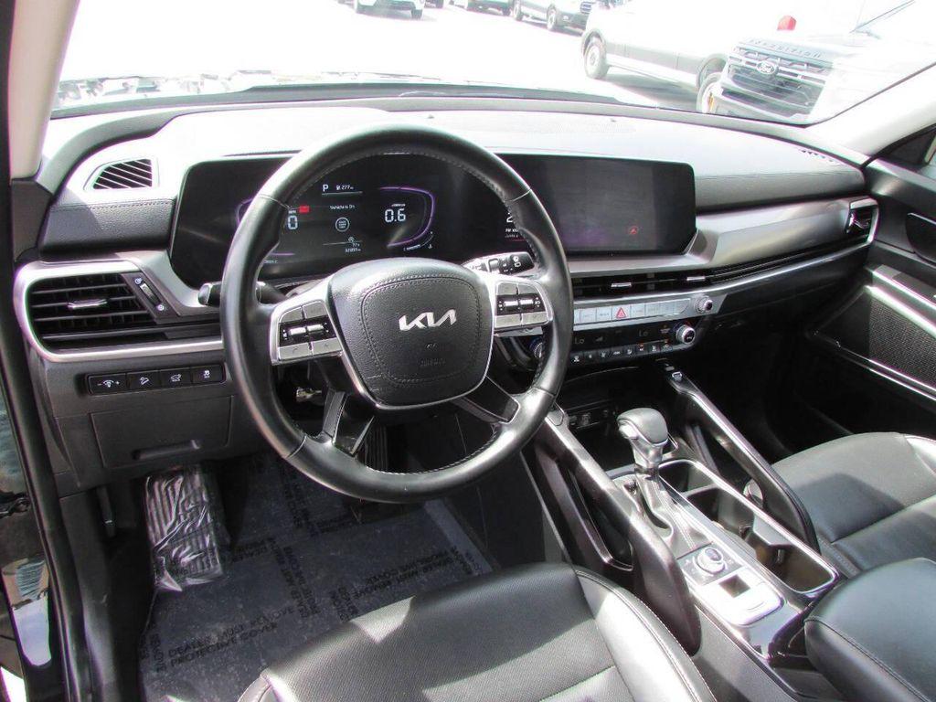 used 2025 Kia Telluride car, priced at $36,988