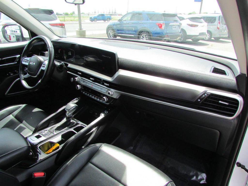 used 2025 Kia Telluride car, priced at $37,488